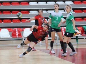 Kadınlar Hentbol Süper Ligi: Sivas Belediyespor: 35 - Görele Belediyespor: 45