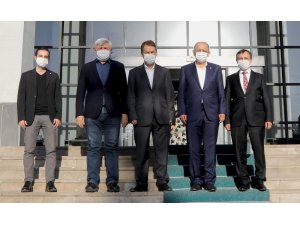 ERÜ’de, AK Parti Genel Başkan Yardımcısı Mehmet Özhaseki’nin Katılımı ile Hastane Bölgesi İyileştirme Projesi Toplantısı yapıldı