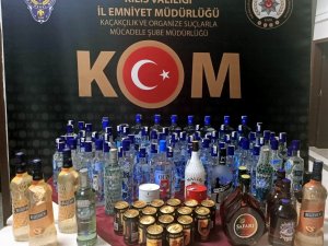 Kilis’te 114 şişe kaçak içki ele geçirildi