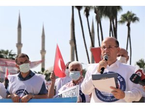 Macron’a Adana’dan tepki