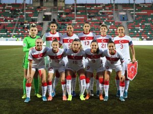 Kadın A Milli Takımı, Rusya’ya 4-2 yenildi