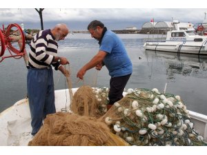 Kıyı balıkçıları, balık çeşitlerinin yok olmasından şikayetçi