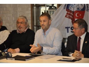 Eskişehirspor Teknik Direktörü İlhan Var
