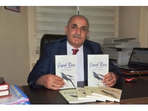 Malatyalı avukat Türkçe ve Kürtçe şiirlerini bir kitapta topladı