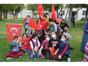 Minik kursiyerler Cumhuriyet Bayramını kutladı