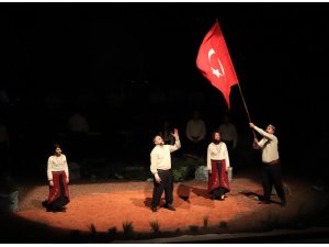 Pamukkale Belediyesinden ‘İşgalden Cumhuriyete’ özel gösterisi