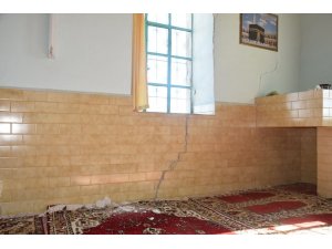 Çan Küçüktepe Köyü camiinde hasar tespiti yapıldı