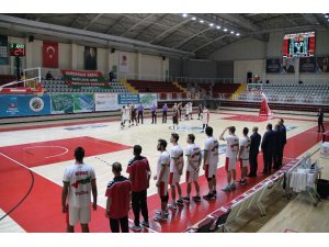 Türkiye Basketbol Ligi: Semt77 Yalovaspor: 76 - Anadolu Basket: 67