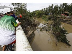 Filipinler’i vuran Goni Tayfunu’nda 16 ölü