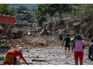 Filipinler’i vuran Vamco Tayfunu’nda ölü sayısı 42’ye yükseldi