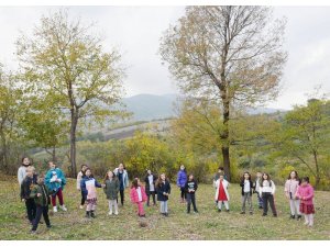 Atakum Belediyesi Çocuk Korosu dünya çocukları için şarkı söyledi