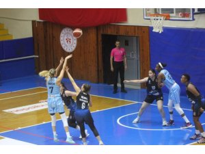 Kadınlar Basketbol Süper Ligi: Hatay Büyükşehir Belediyespor: 121- Samsun Canik Belediyesi: 70