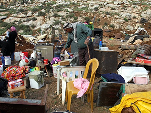 İsrail Filistinlilerin evlerini yıktı