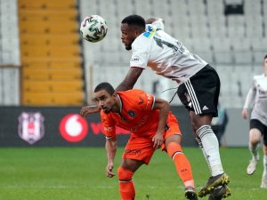 Süper Lig: Beşiktaş: 3 - Medipol Başakşehir: 2 (Maç sonucu)