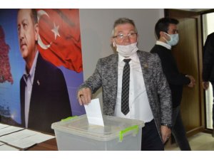 AK Parti Bilecik İl Başkan adayının belirlenmesi için temayül yoklaması başladı