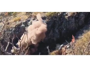 Bitlis’te teröristlerce saklanmak için kullanılan 3 mağara imha edildi