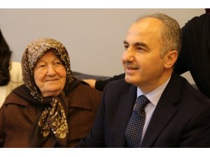 Rize Belediye Başkanı Rahmi Metin’in annesi hayatını kaybetti