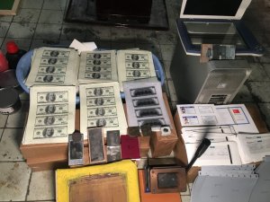 Ataşehir’de sahte para basılan matbaaya baskın: 3 gözaltı