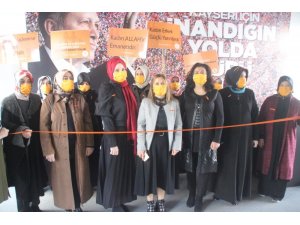 AK Parti Kadın Kolları İl Başkanı Emine Timuçin: “Kadına yönelik şiddet, aileyi parçalıyor”