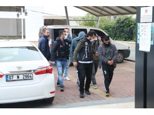 Alanya’da uyuşturucu operasyonda 3 tutuklama