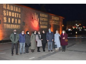Erzurum’da 25 Kasım Kadına Yönelik Şiddetle Mücadele Gününde Farkındalık Çalışması