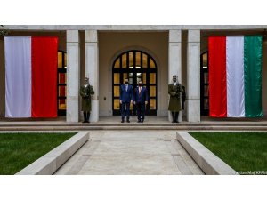 Macaristan ve Polonya’dan AB bütçesini veto için ortak deklarasyon