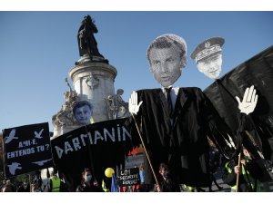 Fransa’da “Küresel Güvenlik” yasası ve polis şiddeti protestosu
