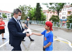 Mamak Belediye Başkanı Köse’den maske denetimi