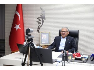 Başkan Büyükkılıç ’Yılın büyükşehir belediye başkanı’ seçildi
