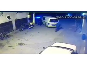 Arabasını çalan hırsızı böyle kovaladı