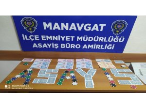 Manavgat’ta kumar oynayan ve yer sağlayan 12 kişiye 29 bin TL ceza