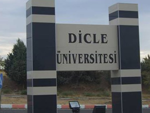 Dicle Üniversitesin'de karşıt görüşlü öğrenciler arasında kavga