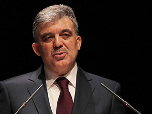 Abdullah Gül: Reform süreci güçlü bir şekilde devam etmeli