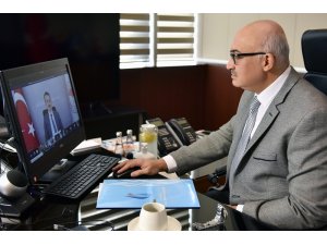 Manisa Celal Bayar Üniversitesinden ’2020 biterken pandemi ve ekonomi’ forumu