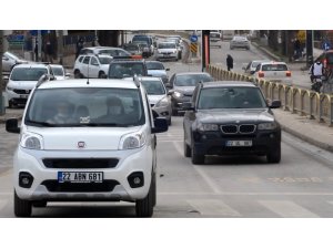 Resmen başladı, artık trafik cezası araç kiralayana