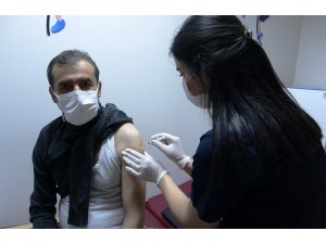 Lokman Hekim Van Hastanesinde aşı heyecanı