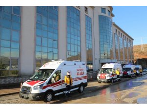 Tunceli’de 4 yeni ambulans hizmete girdi