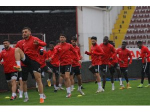 Hatayspor, Denizlispor maçının hazırlıklarını tamamladı