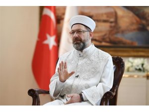 Diyanet İşleri Başkanı Erbaş, İslam’ı hedef alan Yunan Başpiskoposunu kınadı