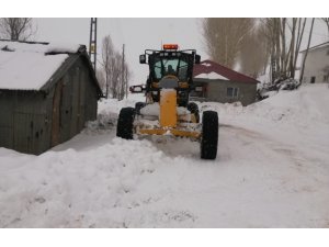 Bingöl’de kar 281 köy yolunu ulaşıma kapattı