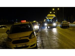 Diyarbakır’da 22 otomobil birbirine girdi: 10 yaralı