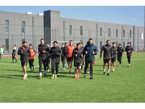 Aliağaspor FK, profesyonel liglere çıkmak için sabırsızlanıyor