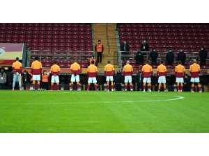 Galatasaray’da 6 değişiklik