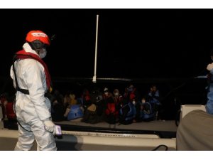 Ayvalık’ta 38 göçmen kurtarıldı