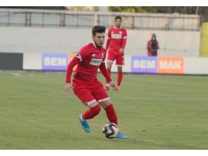 Boluspor’un golcüsü Okutan, Süper Lig’e transfer oldu