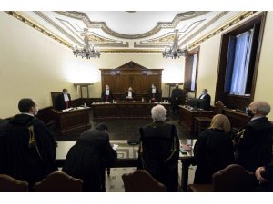 Vatikan Bankası’nın eski Başkanı Caloia’ya kara para aklamaktan 8 yıl 11 ay hapis cezası