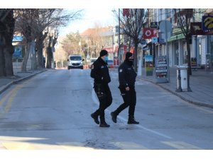 Kısıtlamada Aksaray sokakları sessizliğe büründü