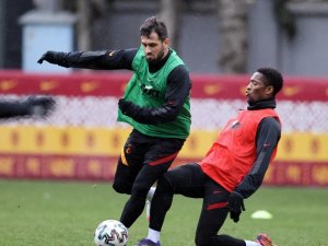 Galatasaray’da Feghouli’nin durumu yarın netlik kazanacak