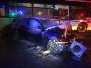 İzmir’de feci kaza: 2 yaralı