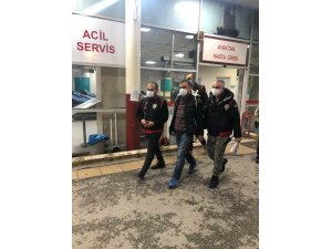 İzmir’de FETÖ’nün gaybubet evlerine operasyon: 35 gözaltı